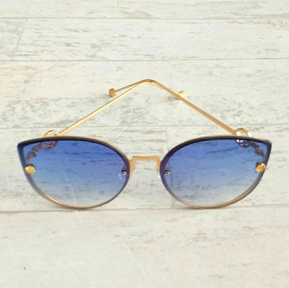 NEW WOMAN'S POLARIZED SUNGLASSES - Picture 6 of 7